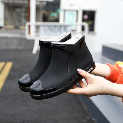 SWYIVY Rubber Shoes Women Waterproof Rain Boots Ankle Shoes 2020 New Autumn New Female Water Shoes Rainboots Ankle Boots Flats